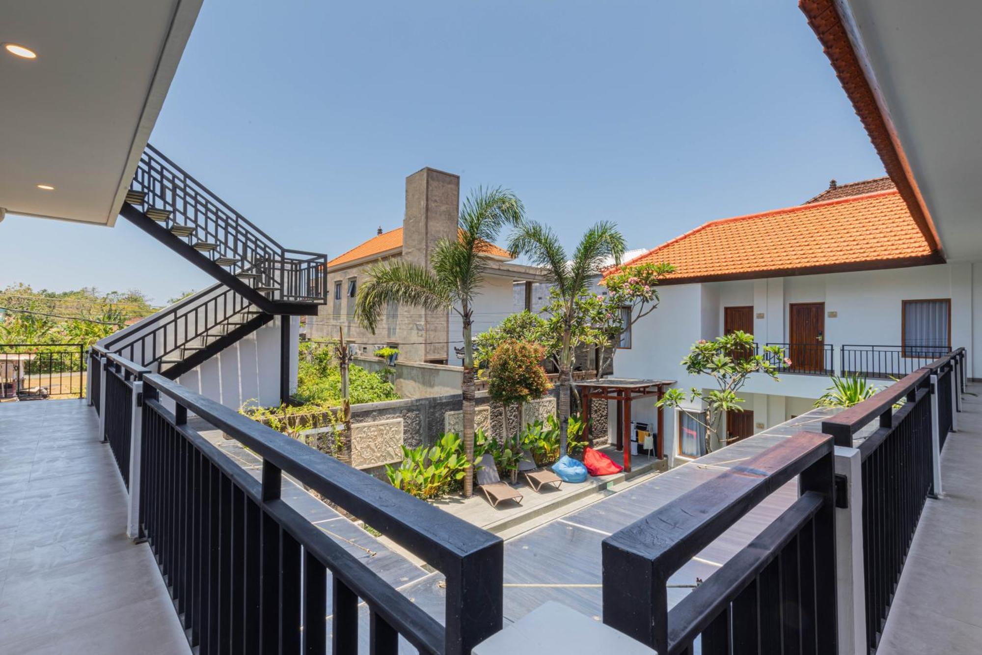 The Baliem Hotel 金巴兰 外观 照片